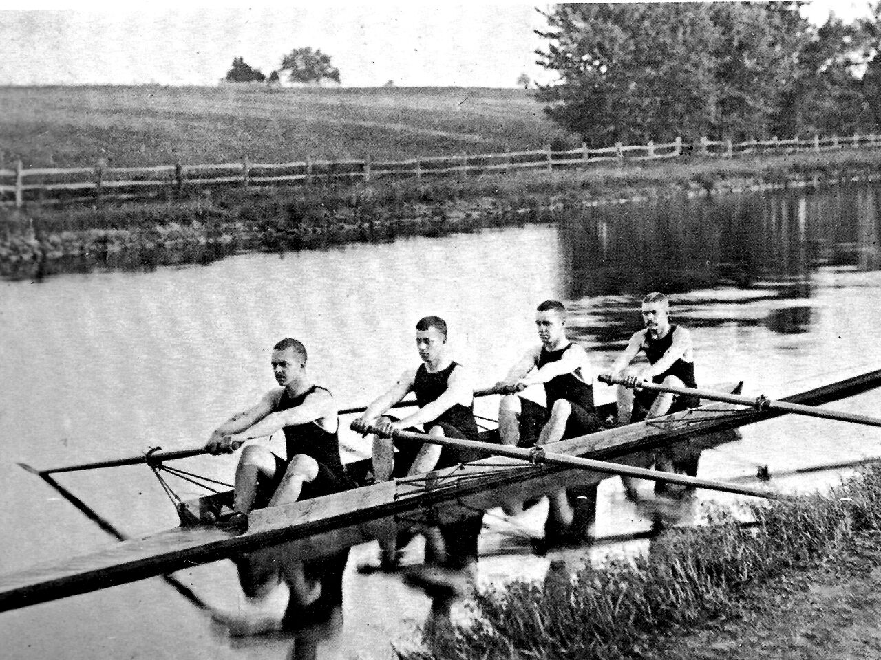 Princeton rowing team old days web